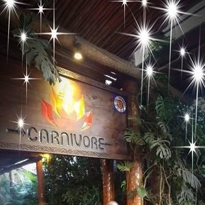 Meet your Posher, Juanita